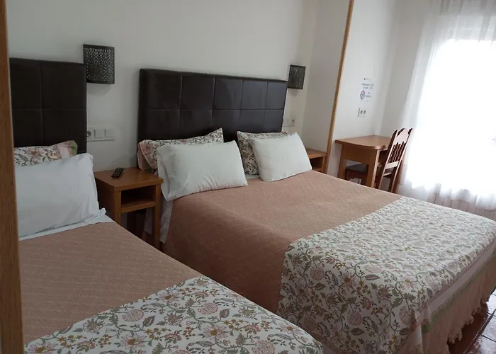 Magallanes בית הארחה 2*